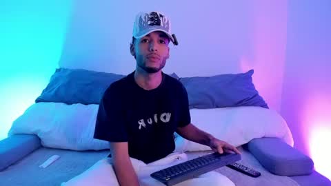 ThiagoFerreti online show from June 2026 03:20:02 AM