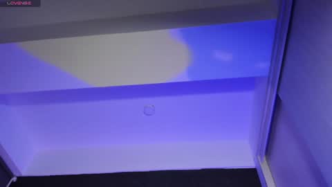 THIAGO MENESES online show from June 2026 02:01:01 AM