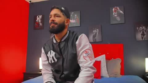 Thia Gomez online show from December 2024 12:02:01 PM