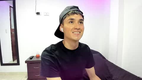 Thiago Wells online show from January 2025 10:21:01 PM