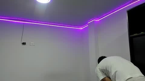 Thiago Wells online show from February 2025 02:38:02 AM