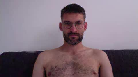 Snapshot of thibthib12 chatting on September 2025 04:52:01 PM Thibthib online show from September 2025 04:52:01 PM