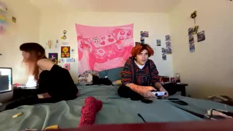 Snapshot of thick_as_fook chatting on December 2025 01:35:02 AM thick_as_fook online show from December 2025 01:35:02 AM