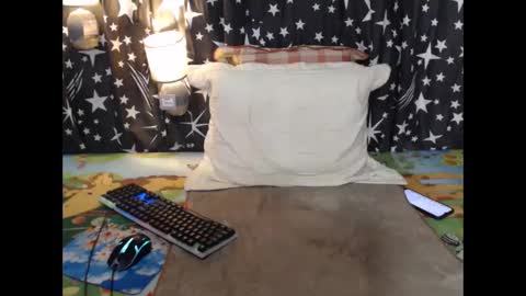 Snapshot of thick_bigcock13 chatting on December 2024 05:33:02 AM gil online show from December 2024 05:33:02 AM