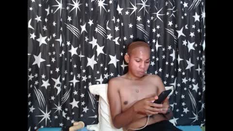 Snapshot of thick_bigcock13 chatting on February 2025 05:26:02 AM gil online show from February 2025 05:26:02 AM