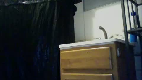 thickandjuicy2100 online show from December 2025 03:34:02 AM