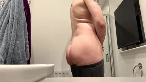 thickandmeaty9incher online show from December 2024 07:07:02 PM