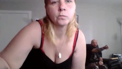 thickblonde_92 online show from May 2026 01:16:02 PM