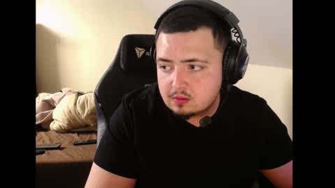 thickboy2424 online show from January 2025 05:29:01 AM