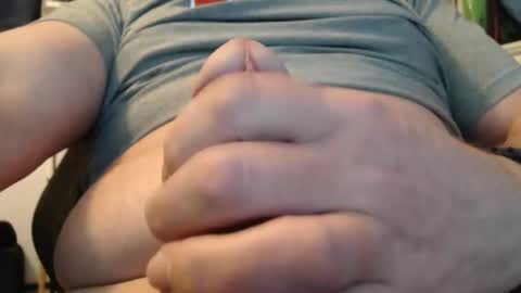 JerkWhileIWork online show from November 2025 07:04:02 PM