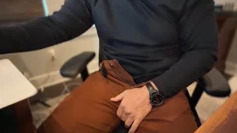 Snapshot of thickcock_9 chatting on December 2025 07:56:02 PM thickcock_9 online show from December 2025 07:56:02 PM