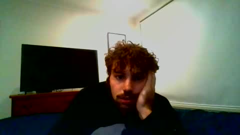 Snapshot of thickdaddyyy69 chatting on June 2026 07:18:01 AM Thickdaddyyy69 online show from June 2026 07:18:01 AM
