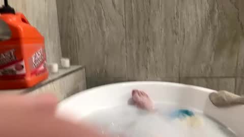 Snapshot of thickdic44 chatting on December 2025 12:38:02 AM thickdic44 online show from December 2025 12:38:02 AM