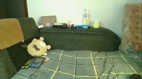 thickie_ online show from November 2025 04:34:02 PM