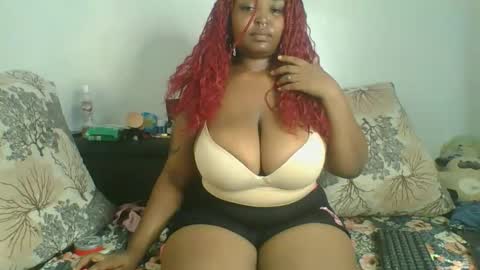 thickie_ online show from December 2025 01:52:02 PM