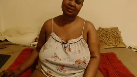 Snapshot of thicksexymellons chatting on September 2025 07:24:02 PM Pat online show from September 2025 07:24:02 PM