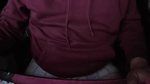 Snapshot of thicky614 chatting on December 2025 08:00:02 AM thick long cock to look at online show from December 2025 08:00:02 AM