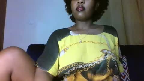 Snapshot of thickyannah2 chatting on November 2025 12:10:02 AM thickyannah online show from November 2025 12:10:02 AM