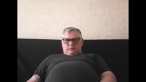 Snapshot of thierrysymp chatting on December 2024 09:21:01 AM Thierrysymp online show from December 2024 09:21:01 AM