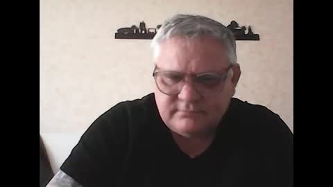 Snapshot of thierrysymp chatting on March 2025 04:51:02 PM Thierrysymp online show from March 2025 04:51:02 PM