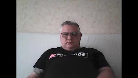 Snapshot of thierrysymp chatting on November 2025 10:25:01 AM Thierrysymp online show from November 2025 10:25:01 AM