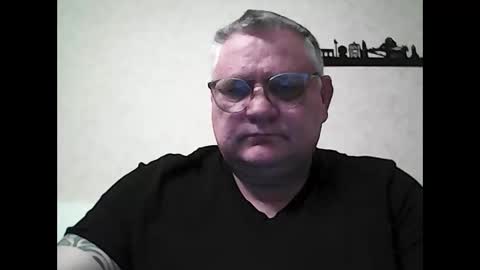 Snapshot of thierrysymp chatting on January 2026 05:18:02 PM Thierrysymp online show from January 2026 05:18:02 PM