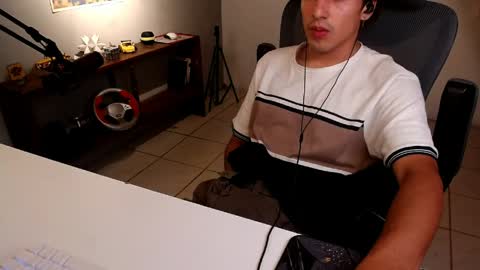 thieves_us online show from May 2026 02:40:02 AM