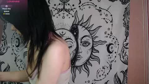 thighswithspikes online show from March 2026 07:31:02 AM