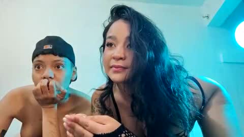 thomas27f online show from October 2025 02:54:01 PM