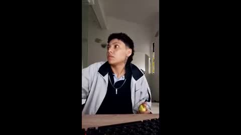 thomas27f online show from November 2025 10:21:01 PM