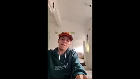 thomas27f online show from November 2025 08:00:01 PM