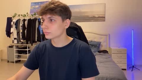 Snapshot of thomas617826 chatting on September 2025 09:15:01 PM Thomas Hill online show from September 2025 09:15:01 PM