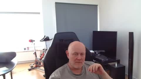 Snapshot of thomas806035 chatting on June 2026 02:38:01 PM thomas806035 online show from June 2026 02:38:01 PM