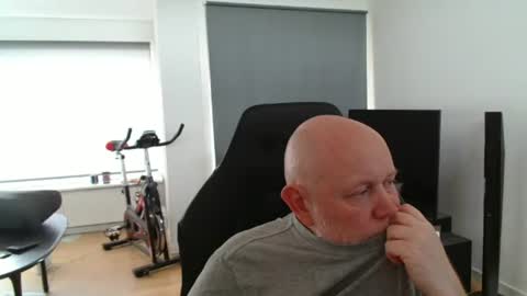 Snapshot of thomas806035 chatting on July 2026 04:57:01 PM thomas806035 online show from July 2026 04:57:01 PM
