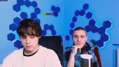 Snapshot of thomas_crow chatting on November 2025 10:08:02 AM thomas_crow online show from November 2025 10:08:02 AM