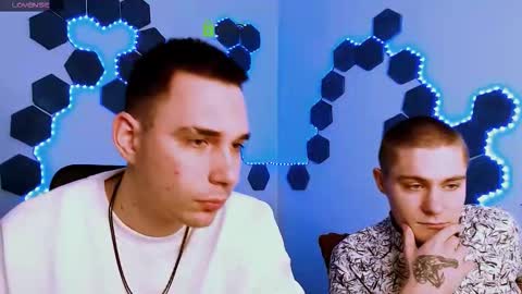 Snapshot of thomas_crow chatting on December 2025 09:47:02 AM thomas_crow online show from December 2025 09:47:02 AM