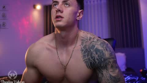 Snapshot of thomas_falcon1 chatting on December 2024 01:43:01 AM Thomas Falcon online show from December 2024 01:43:01 AM