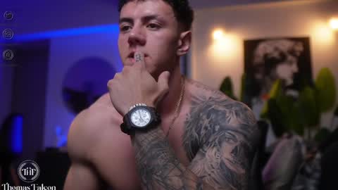 Snapshot of thomas_falcon1 chatting on January 2025 01:13:02 AM Thomas Falcon online show from January 2025 01:13:02 AM