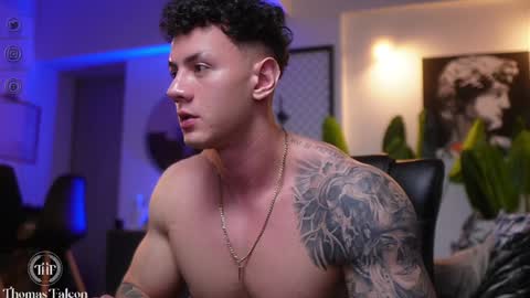 Snapshot of thomas_falcon1 chatting on January 2025 04:41:01 AM Thomas Falcon online show from January 2025 04:41:01 AM