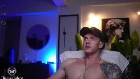 Snapshot of thomas_falcon1 chatting on January 2025 05:30:01 AM Thomas Falcon online show from January 2025 05:30:01 AM