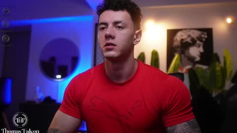 Snapshot of thomas_falcon1 chatting on February 2025 01:43:01 AM Thomas Falcon online show from February 2025 01:43:01 AM