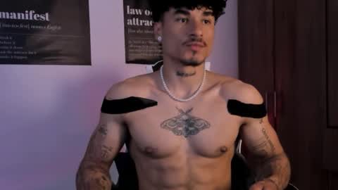 Snapshot of thomas_fit1 chatting on February 2026 06:57:01 PM Thomas 3 JUST STAY AND BE MY LAST LOVE online show from February 2026 06:57:01 PM