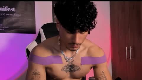 Snapshot of thomas_fit1 chatting on February 2026 06:09:01 AM Thomas 3 JUST STAY AND BE MY LAST LOVE online show from February 2026 06:09:01 AM