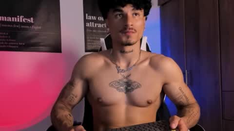 Snapshot of thomas_fit1 chatting on March 2026 05:08:02 AM Thomas 3 JUST STAY AND BE MY LAST LOVE online show from March 2026 05:08:02 AM