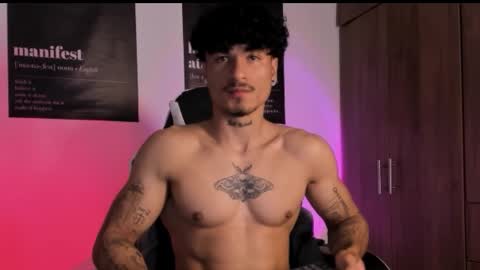 Snapshot of thomas_fit1 chatting on March 2026 12:26:02 AM Thomas 3 JUST STAY AND BE MY LAST LOVE online show from March 2026 12:26:02 AM