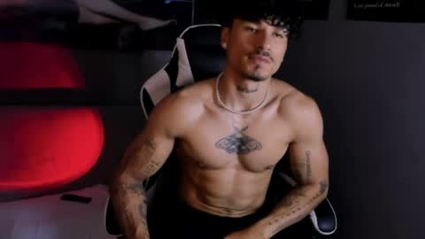 Snapshot of thomas_fit1 chatting on April 2026 07:48:01 PM Thomas 3 JUST STAY AND BE MY LAST LOVE online show from April 2026 07:48:01 PM