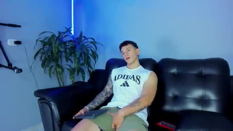 Thomas online show from September 2025 12:54:02 PM