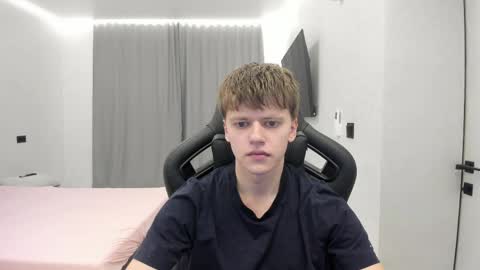 Tomas online show from April 2026 05:57:01 PM