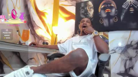 Thomas online show from October 2025 03:38:01 AM