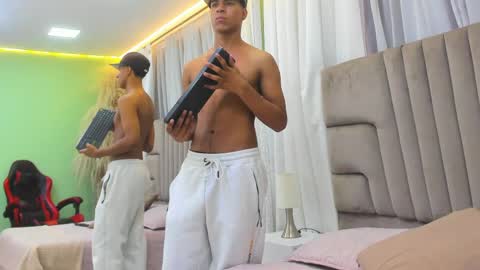 Thomas Valkov online show from May 2026 11:39:02 AM
